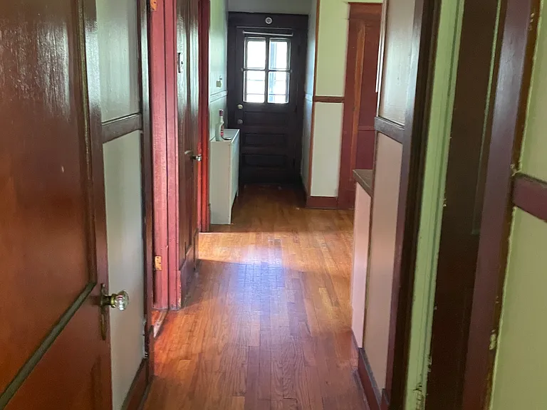 23 Lansing Ave #2 — Photo 2
