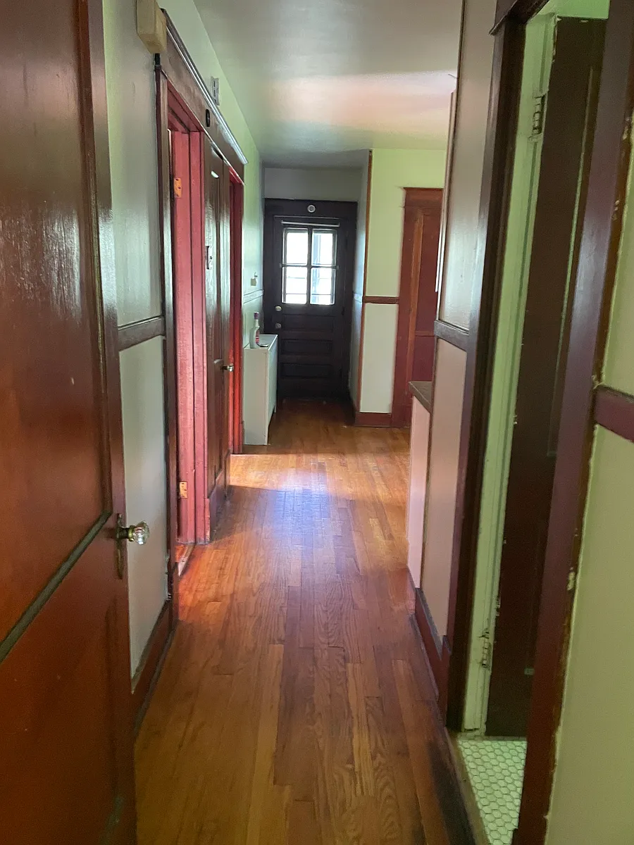 Building Photo - 23 Lansing Ave #2