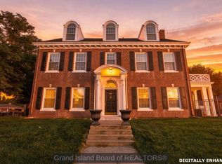 850 N Burlington Ave, Hastings, NE 68901