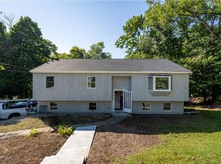 12 Quincy Rd, Patterson, NY 12563