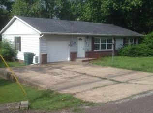 601 W County St, Monett, MO 65708