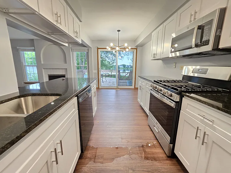 327 Shadybrook Ln #327 — Photo 15