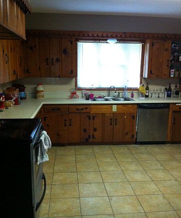 3rd image of 2406 Carrington St