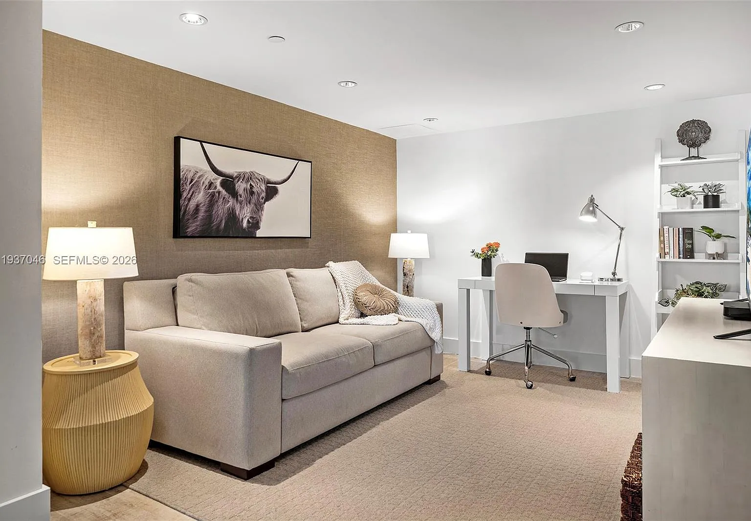 2399 Collins Avenue — Photo 4