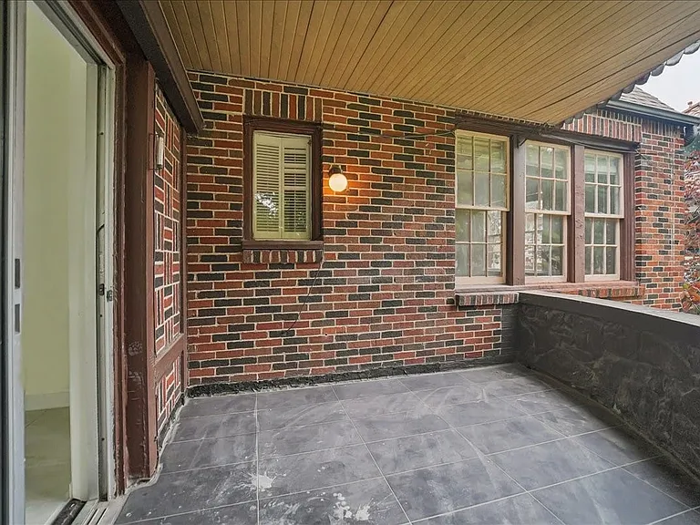 4416 Westway Ave — Photo 8