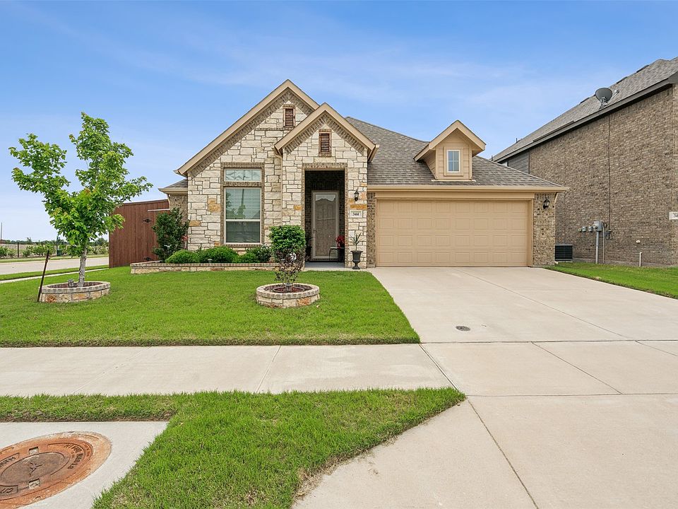 1st image of 344 Retama Dr