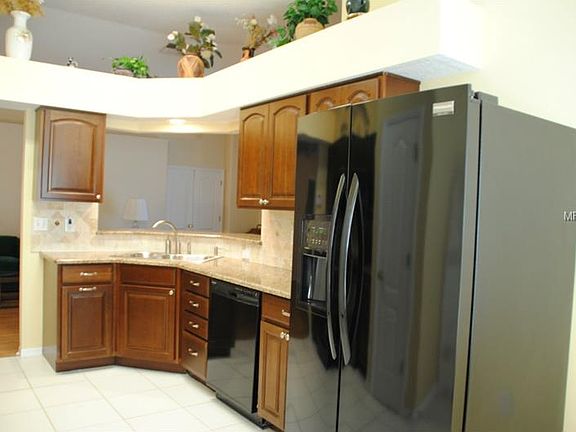 4th image of 29256 Princeville Dr