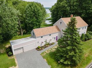 276 Fox Point Rd, Newington, NH 03801
