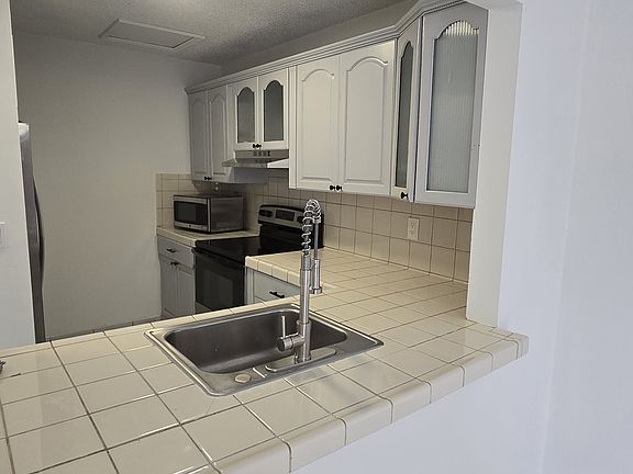 4th image of 6605 W 26th Dr #2418