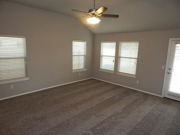 3rd image of 2365 NW 191st Ct
