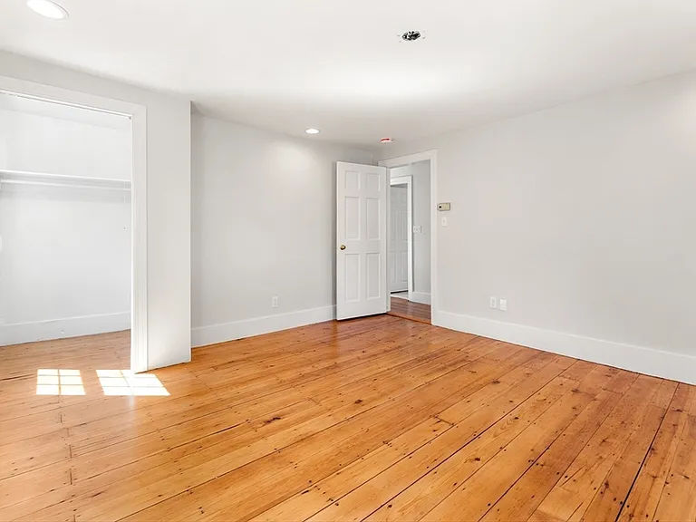 37 Cedar St #37 — Photo 19