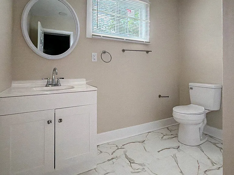 3411 Reisterstown Rd — Photo 17