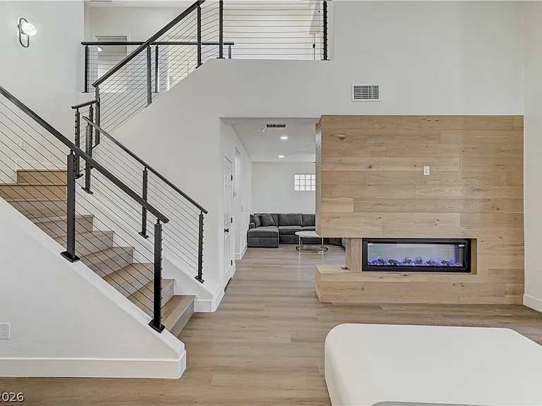 1317 Fox Acres Dr — Photo 14
