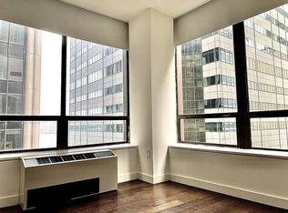 40 Water St FRNT 1, New York, NY 10004