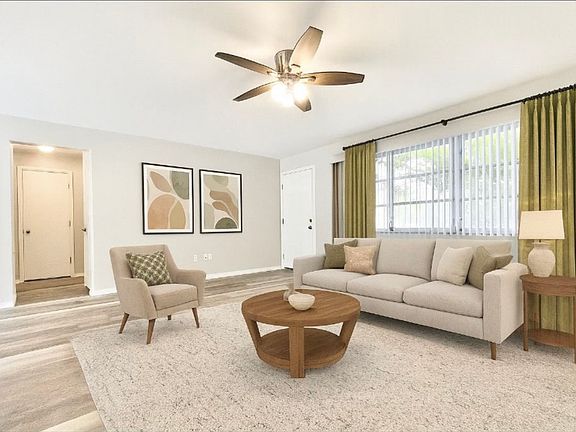 5th image of 531 New York Ave APT A
