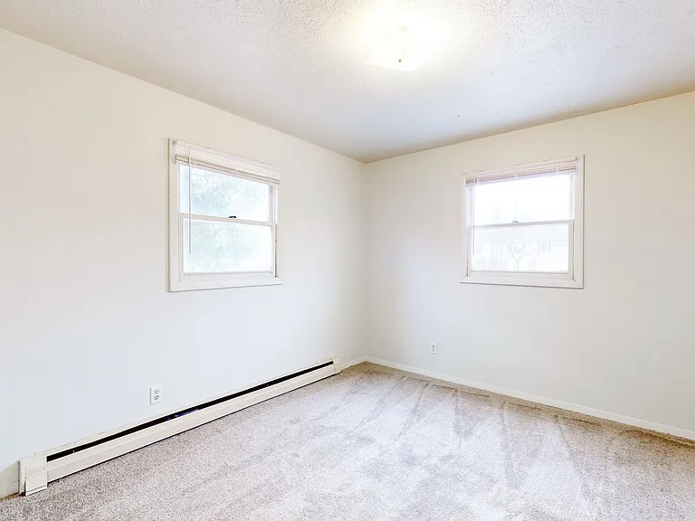 3 Larry Ct — Photo 8