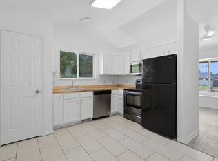 2035 E Weeping Willow Way, Eagle Mountain, UT 84005