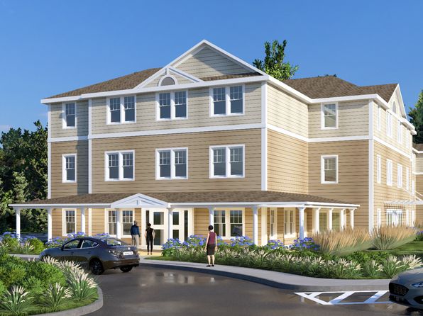 Elizabeth Brook, 22 Johnston Way, Stow, MA 01775