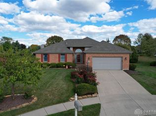 9652 Colchester Ct, Centerville, OH 45458