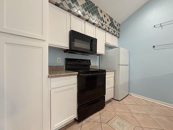 4th image of 8055 Cambridge St APT 16