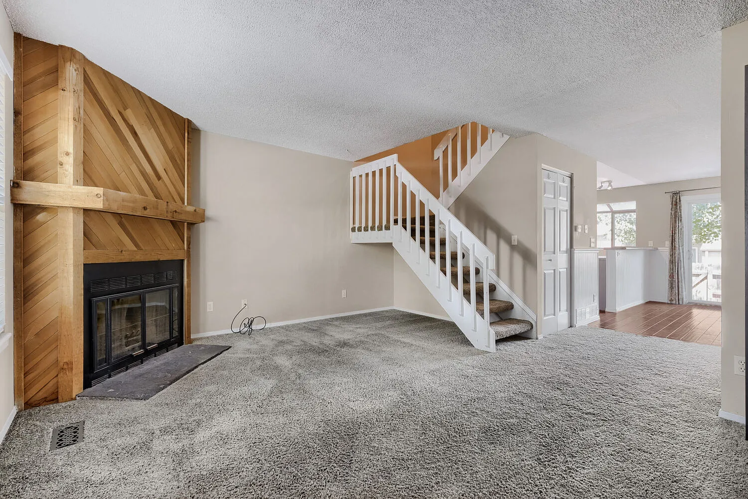 6749 Mountain Top Lane - 1 — Photo 3