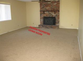 699 Winslow Dr, Yuba City, CA