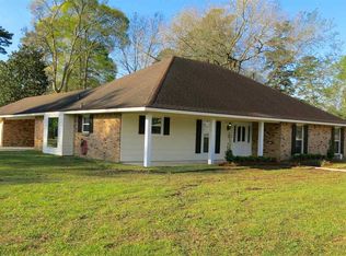 6117 Audusson Dr, Greenwell Springs, LA 70739