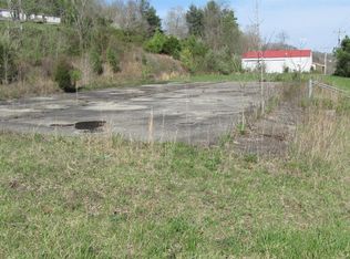 3462 Highway 638, Manchester, KY 40962