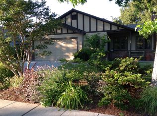 2821 Bryant St, Palo Alto, CA 94306