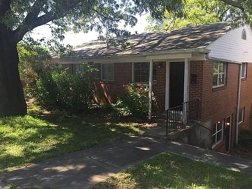 1015 Kavanaugh Blvd #C Photo 1