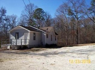 1631 Ken Dr, Rocky Face, GA 30740