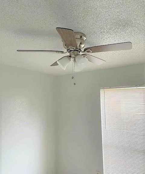 1904 Spies Springs Ct — Photo 23