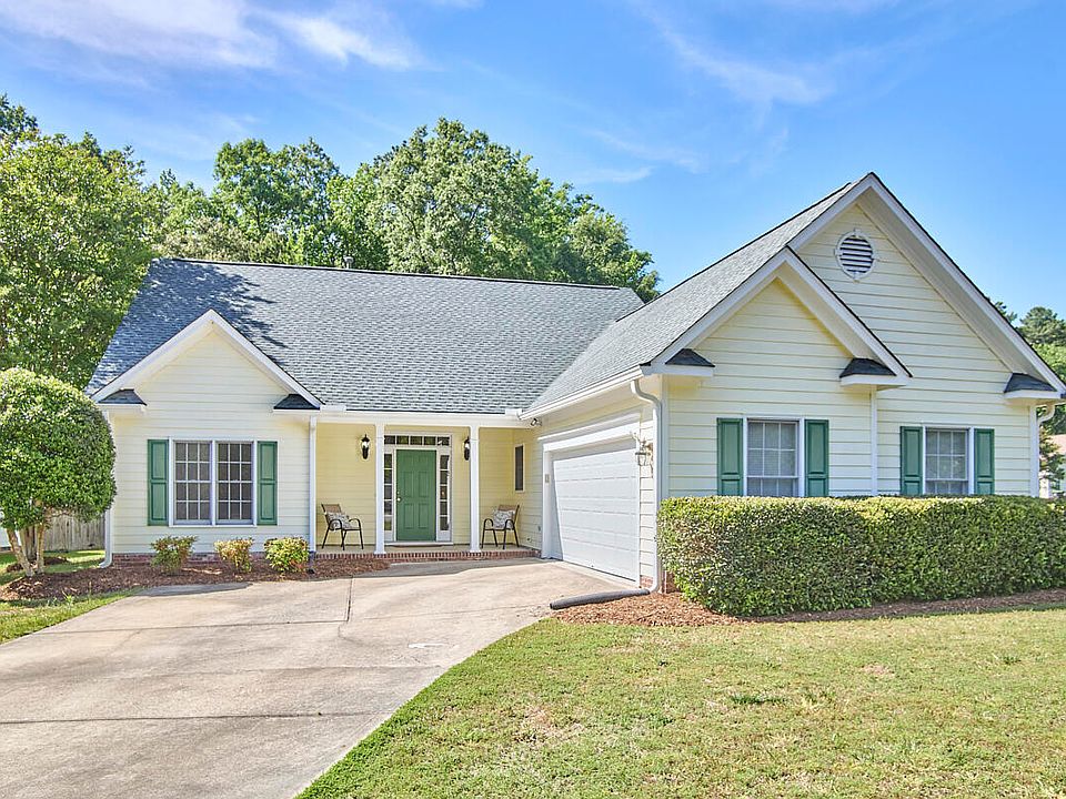 1st image of 4000 Branchwood Dr