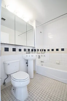 Rented by Bold New York | media 34