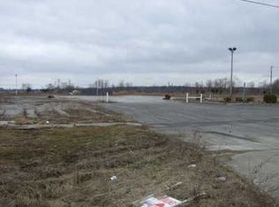 2720 Clifty Dr, Madison, IN 47250