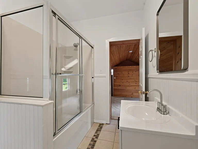 1200 Montgomery Ave — Photo 22