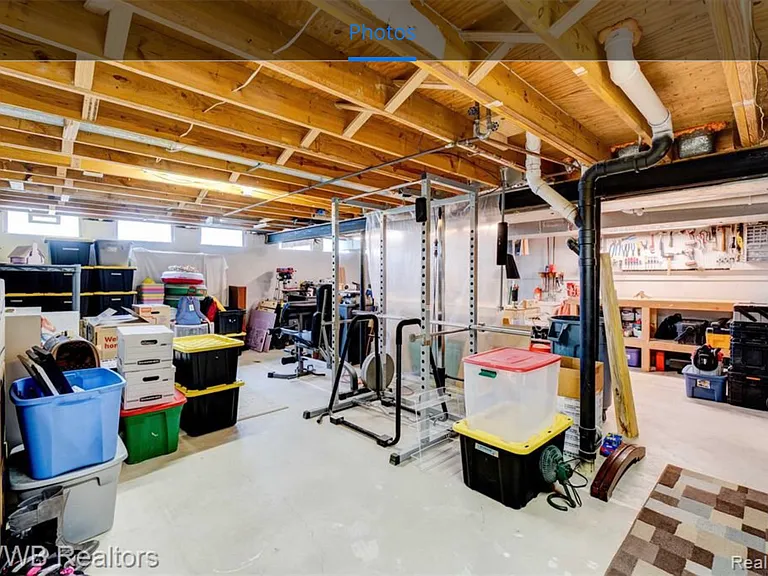 5591 Kingsfield Dr — Photo 20