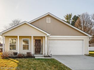 1085 Tahoe Trl, Flint, MI 48532