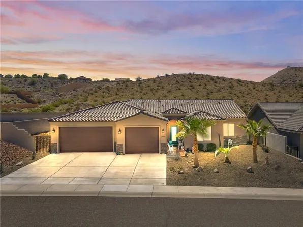 2840 Enclave Dr, Bullhead City, AZ 86429