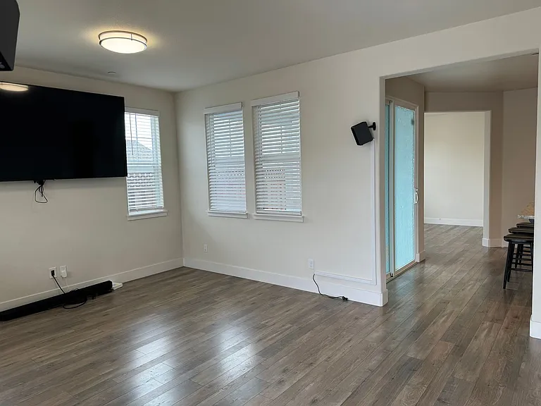14343 Sherman Blvd — Photo 11
