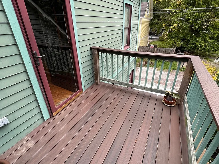 1347A N Park Ave — Photo 16