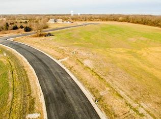 30407 Woodland Dr, Pleasant Hill, MO 64080