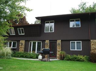 1409 Us Route 20 E, Elizabeth, IL 61028