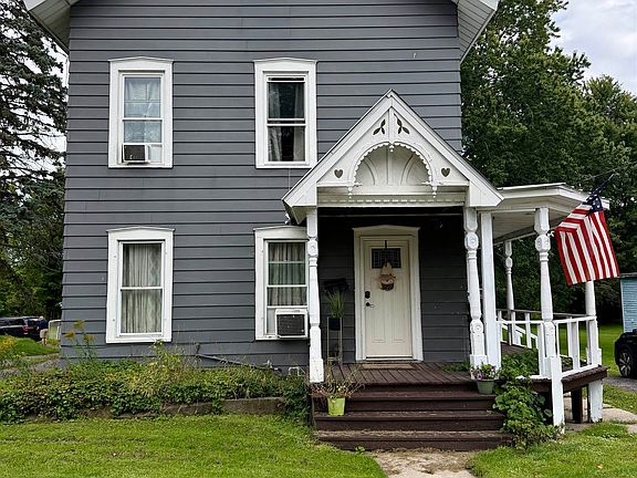 2nd image of 50 N Main St