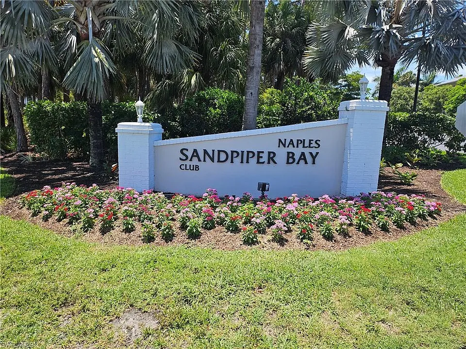 3001 Sandpiper Bay Cir #B202