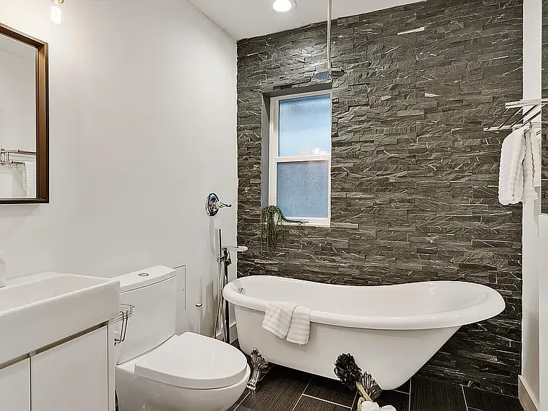 1191 E Rich St — Photo 35