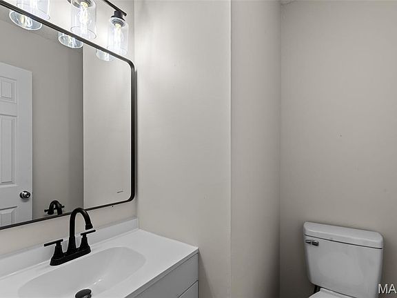 5th image of 2041 Silent Spring Dr