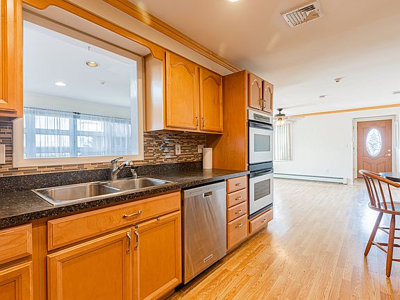 3rd image of 97 Ocean Ave