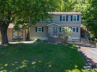 39 Bernside Dr, Bristol, CT 06010