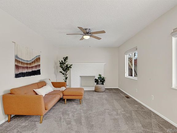 3rd image of 906 Harrison Drive